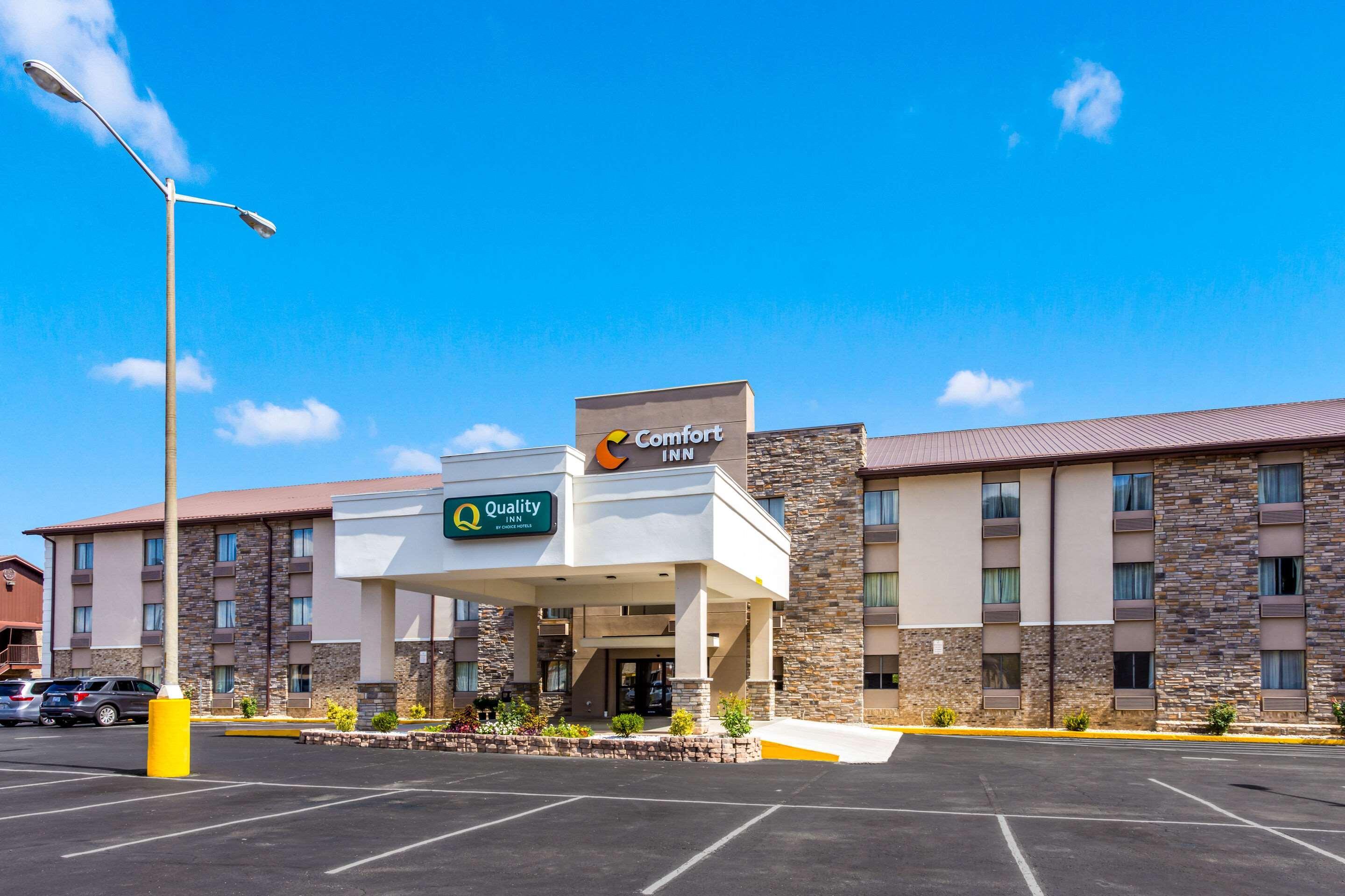 Comfort Inn Charleston Exterior photo